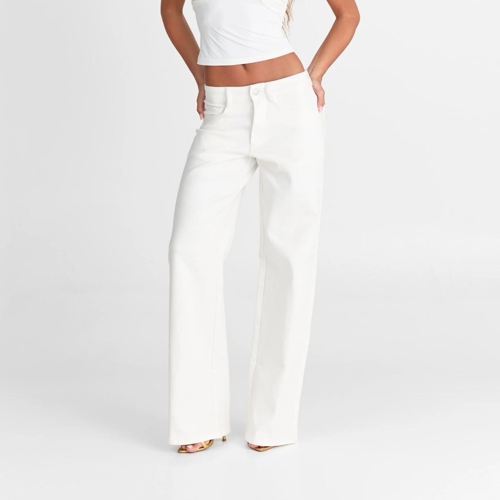 White low rise jeans - M